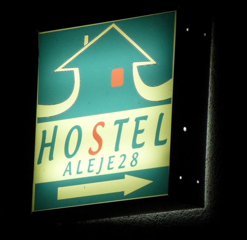 Hostel Aleje 28 Краків Екстер'єр фото