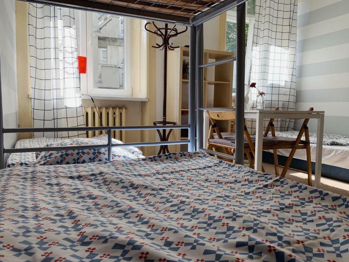 Hostel Aleje 28 Краків Екстер'єр фото